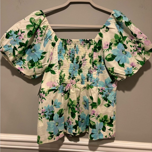 Women's Old Navy Puff Sleeve Top - ribbed section on back Size Large - NWT - Picture 9 of 9